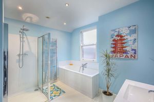 Photo 11- click for photo gallery